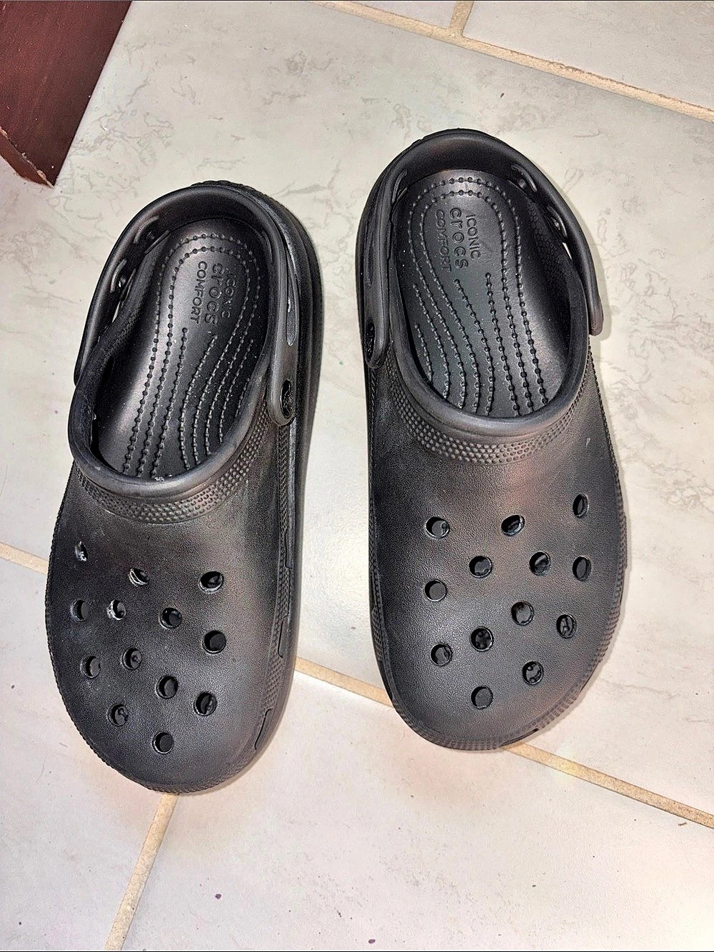 Crocs Classic Clog Black Slip-On Clogs kid size